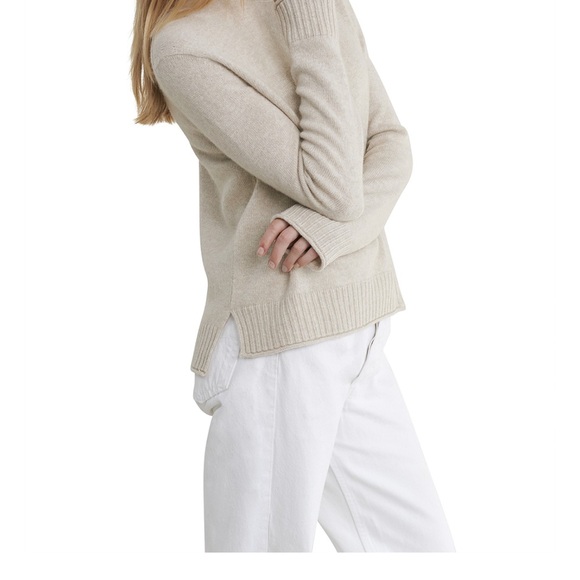 Jenni Kayne -Elegant Tan Crew Neck Sweater - Picture 2 of 7